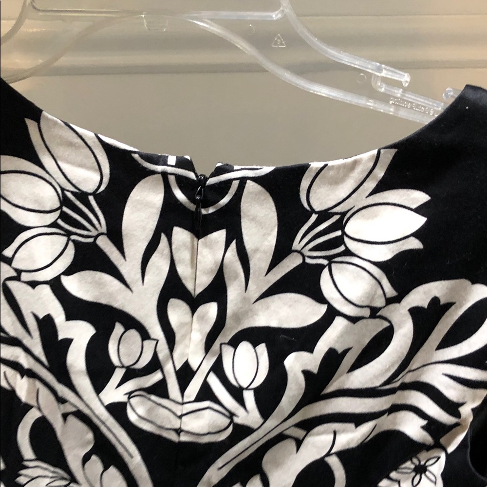 INC International Concepts Black & White Floral Midi Dress no belt - Picture 4 of 6